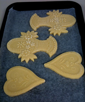 cookie cut out with wood cookie mold
